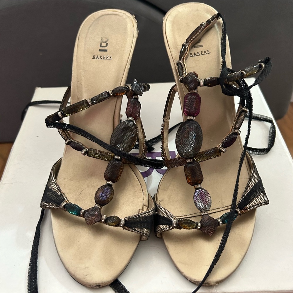 Size 7 bakers heels